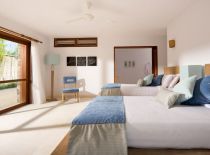Вилла Sepoi Sepoi, Двуспальная кровать для гостей